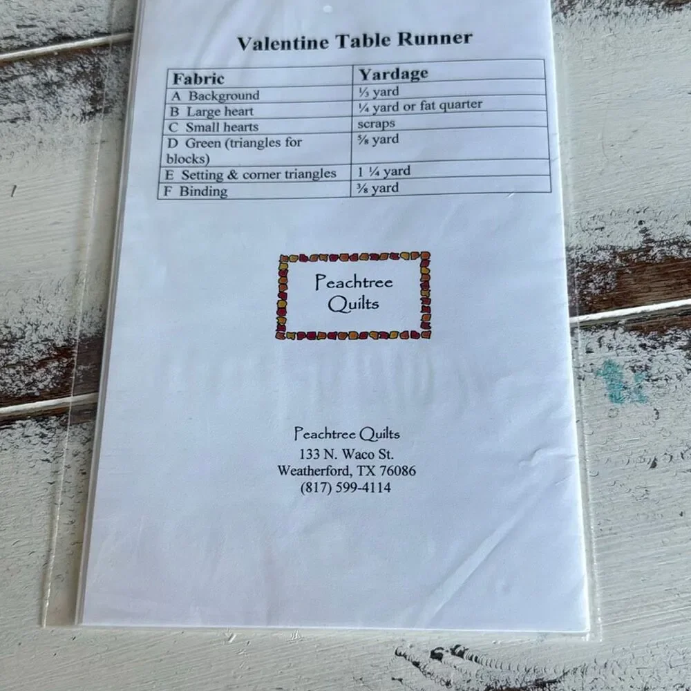 Pattern valentine table runner